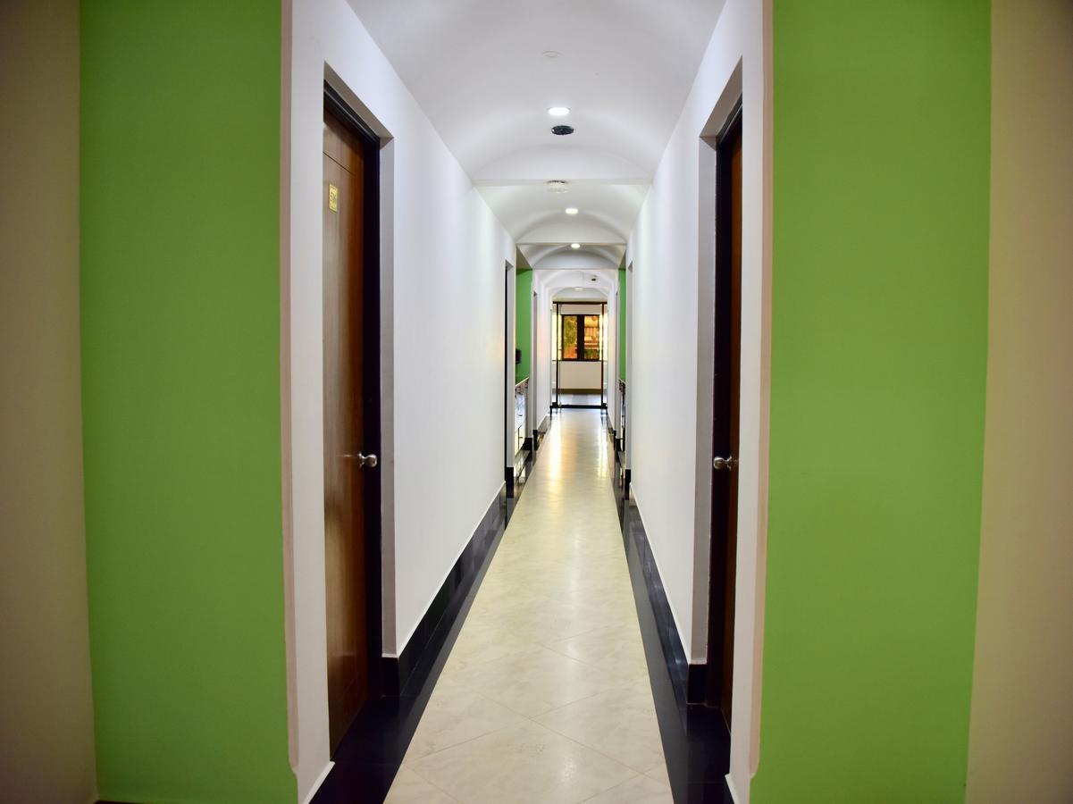 ホテル Super Townhouse Margao Near Railway Station エクステリア 写真